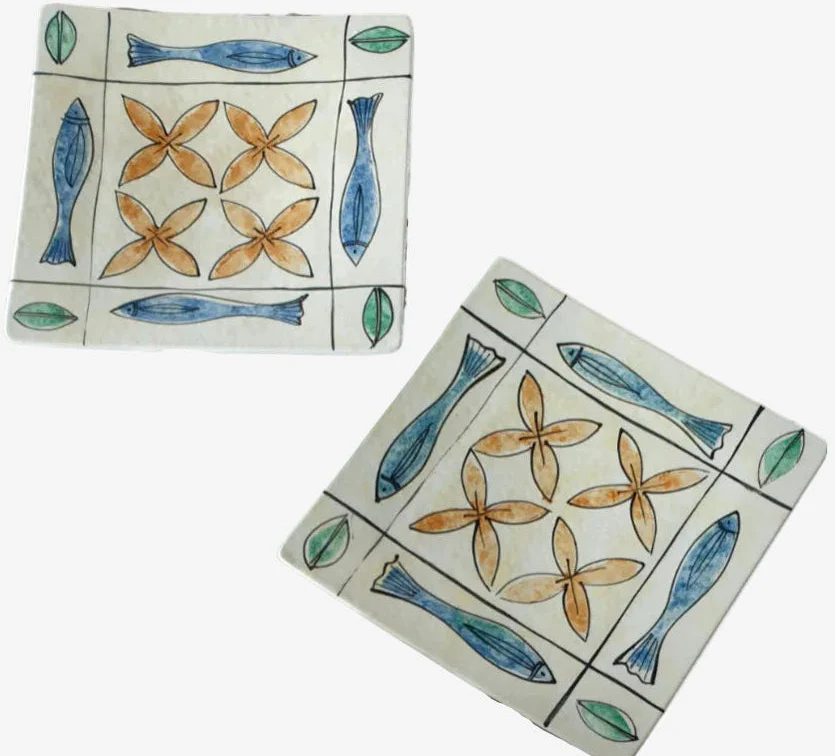 Diana Poor NZ Hand-Decorated Square Plates – Pair (24cm)