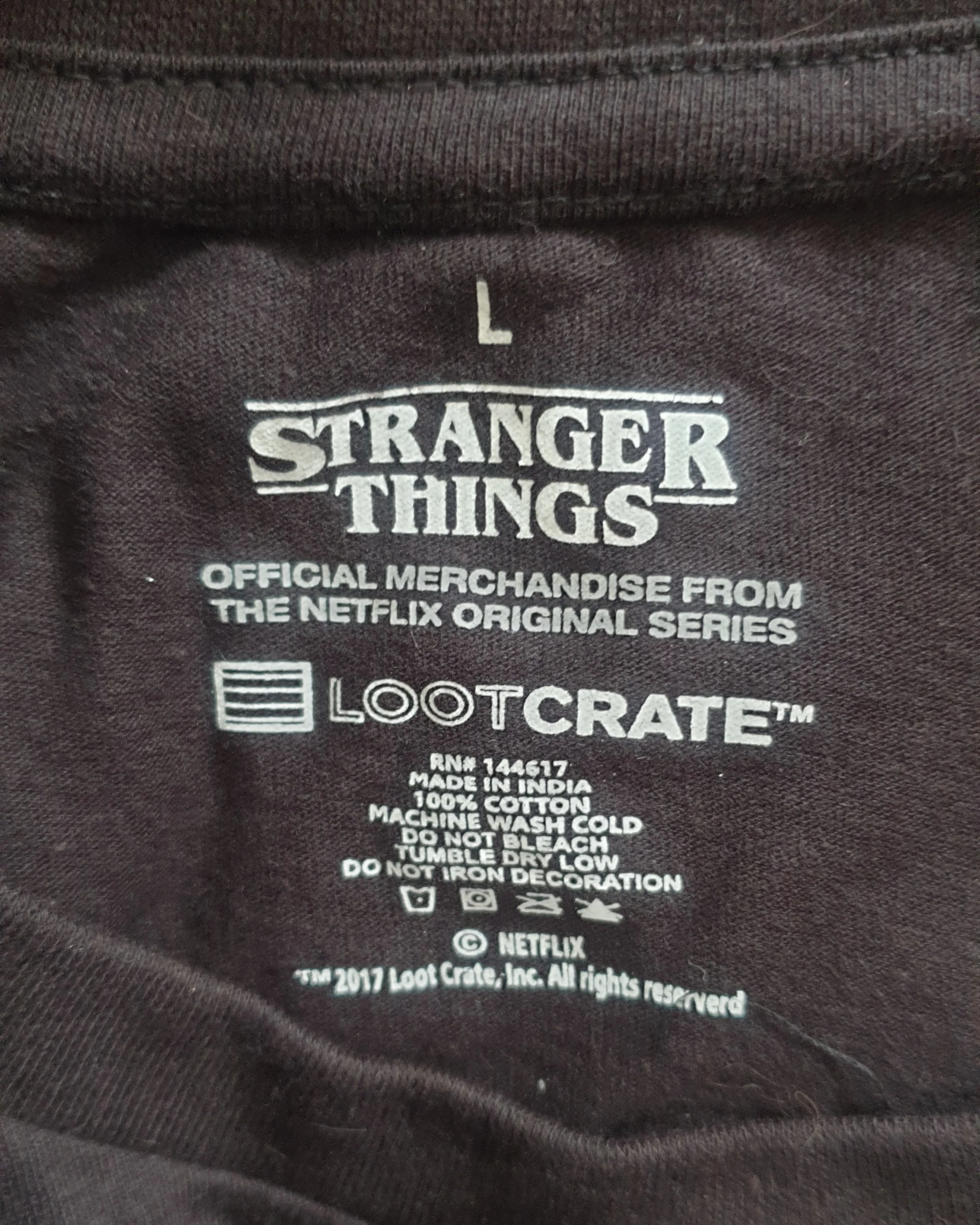 Stranger Things Comic Print T-Shirt Ladies (Large) - Image 5