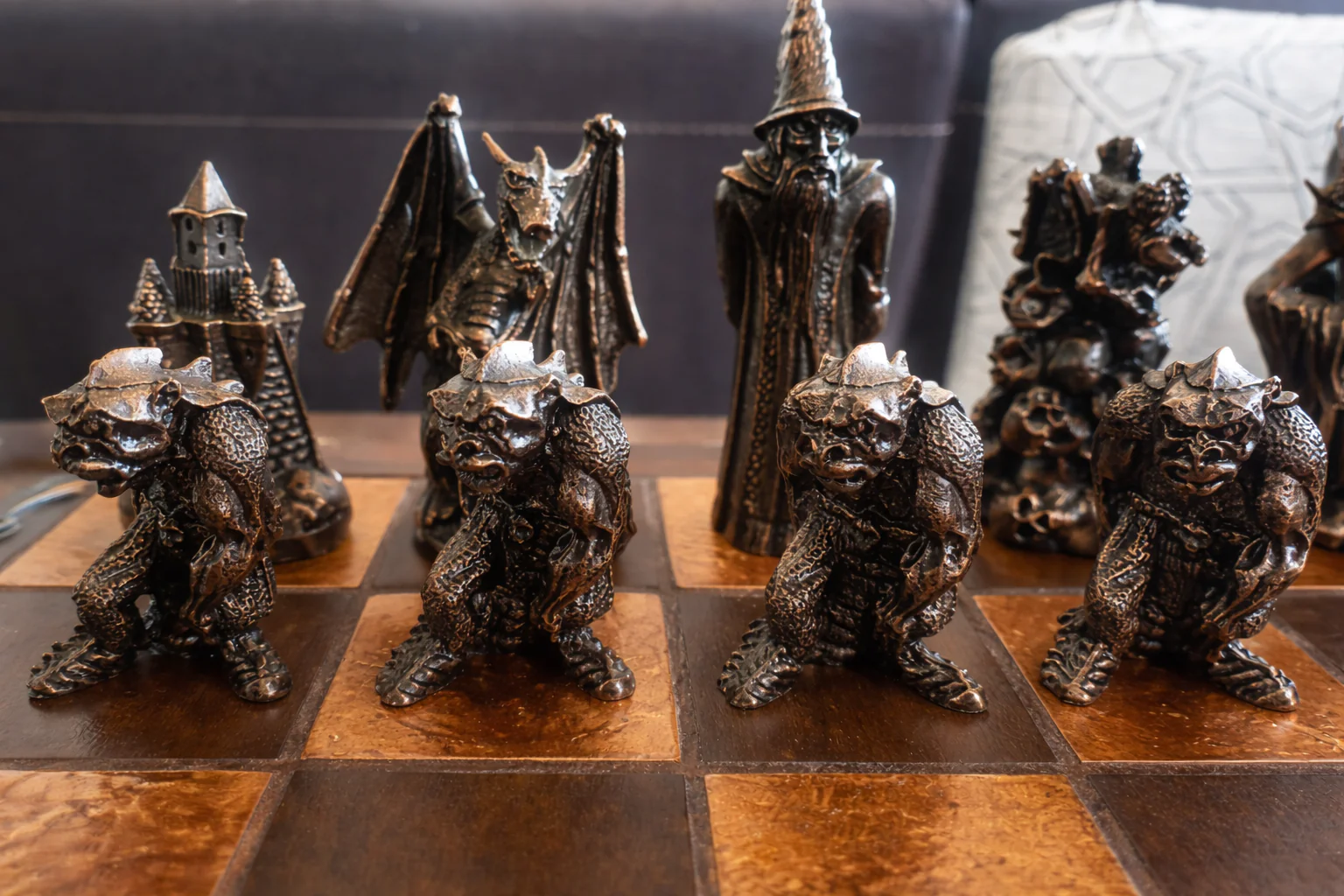 War of the Rings Chess Set — Graeme Anthony (1989) - Image 5